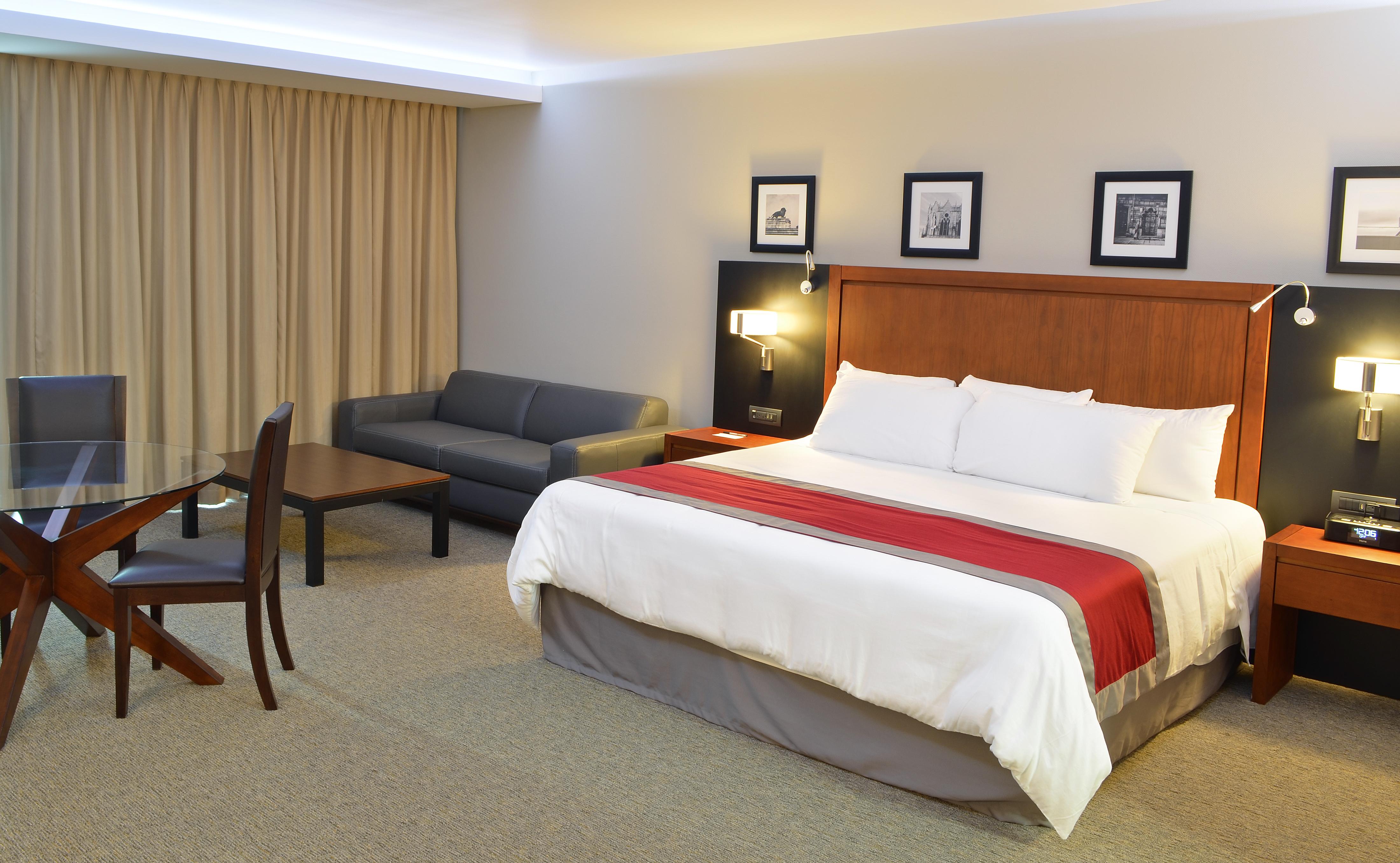 Radisson Poliforum Plaza Hotel Леон Экстерьер фото